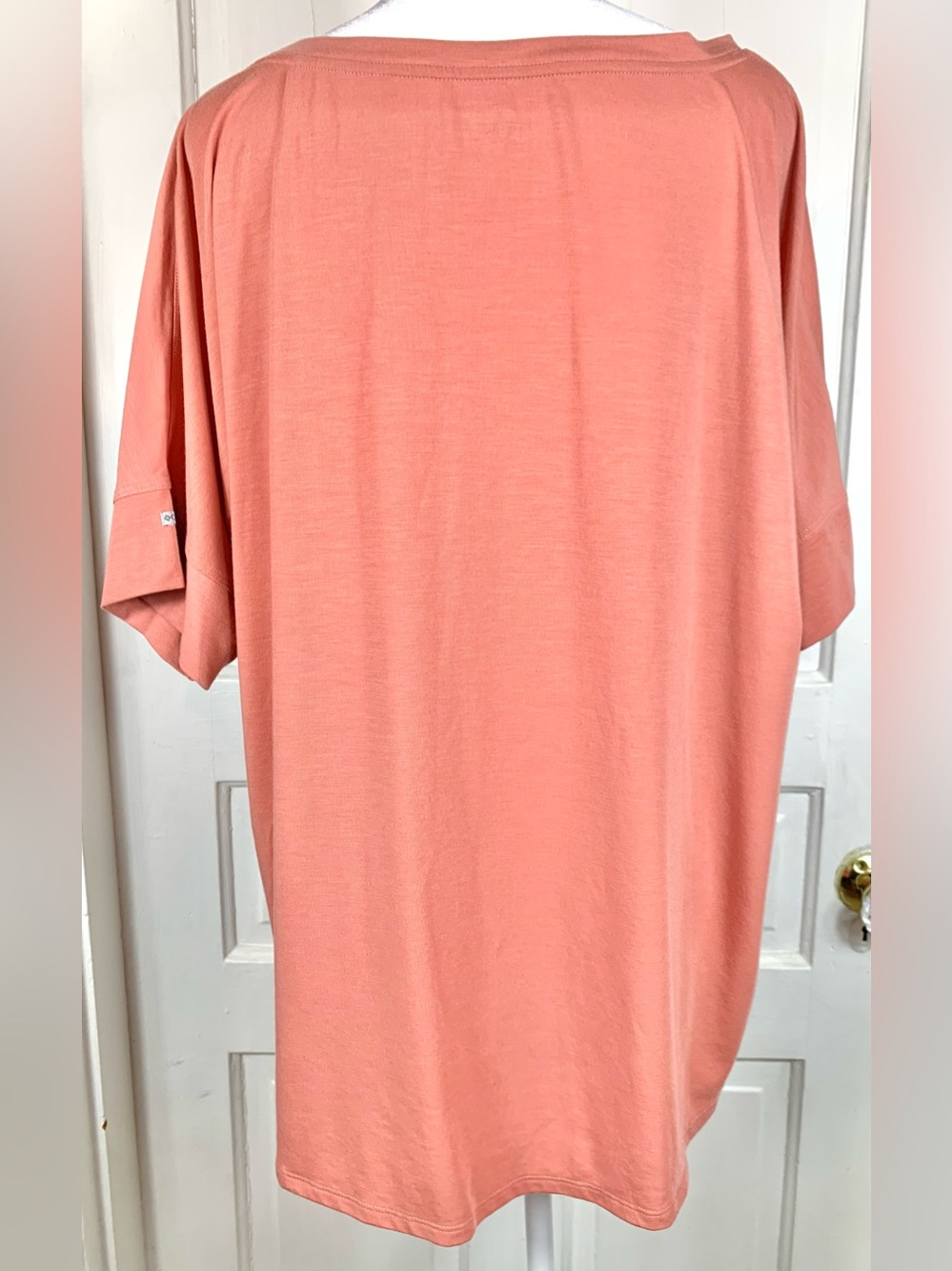 Columbia Sportswear Company Peach Shirt w/Dolman Banded Sleeve - Soft - XXL - Picture 8 of 13